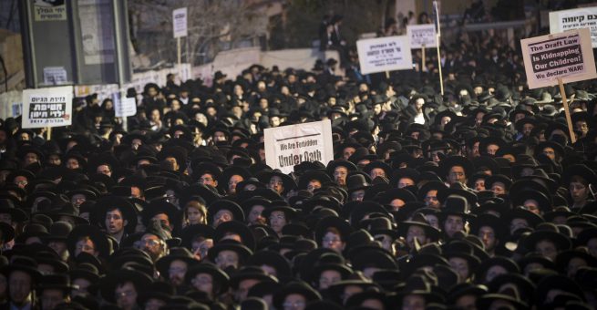 Ultraorthodoxe demonstrieren gegen Wehrpflicht