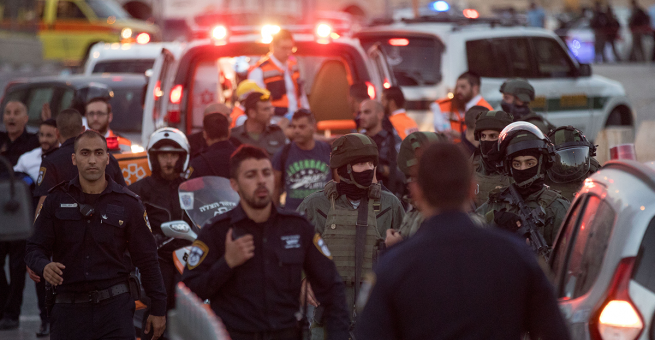 Terroranschlag vor den Toren der Altstadt: Grenzpolizistin erstochen