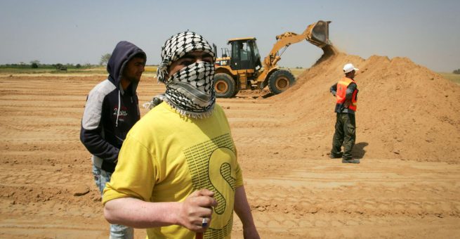Sandwälle an der Gazagrenze.