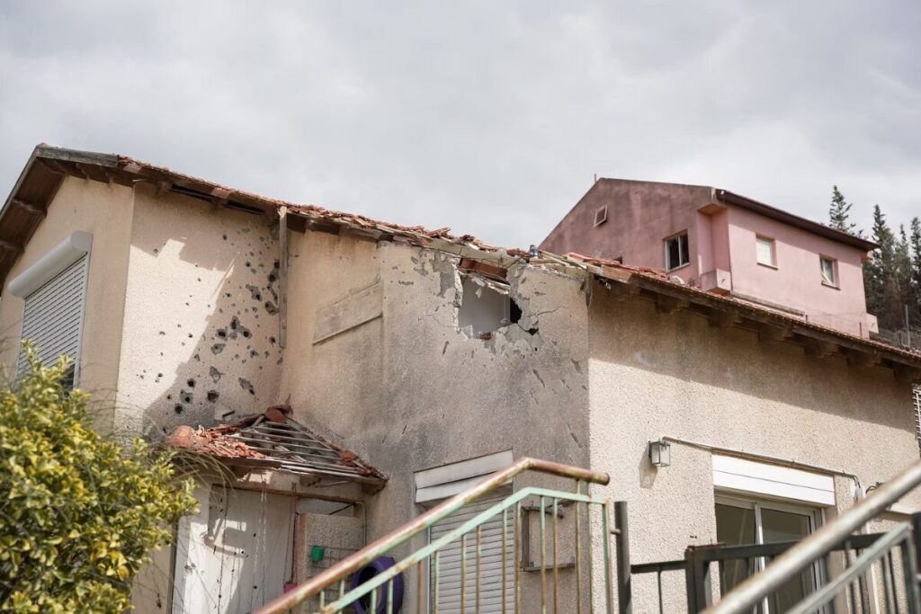 Zerstörtes Wohnhaus in Metulla nach massivem Hisbollah-Beschuss.